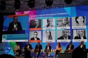 ctoc; eZaopatrzenie.pl; Piekarnia Kajzerka; technolog Magdalena Demucha wraz z dr Anetą Sławińską z UP w Lublinie; People discussingduring ETI 2018 conference in Lublin.